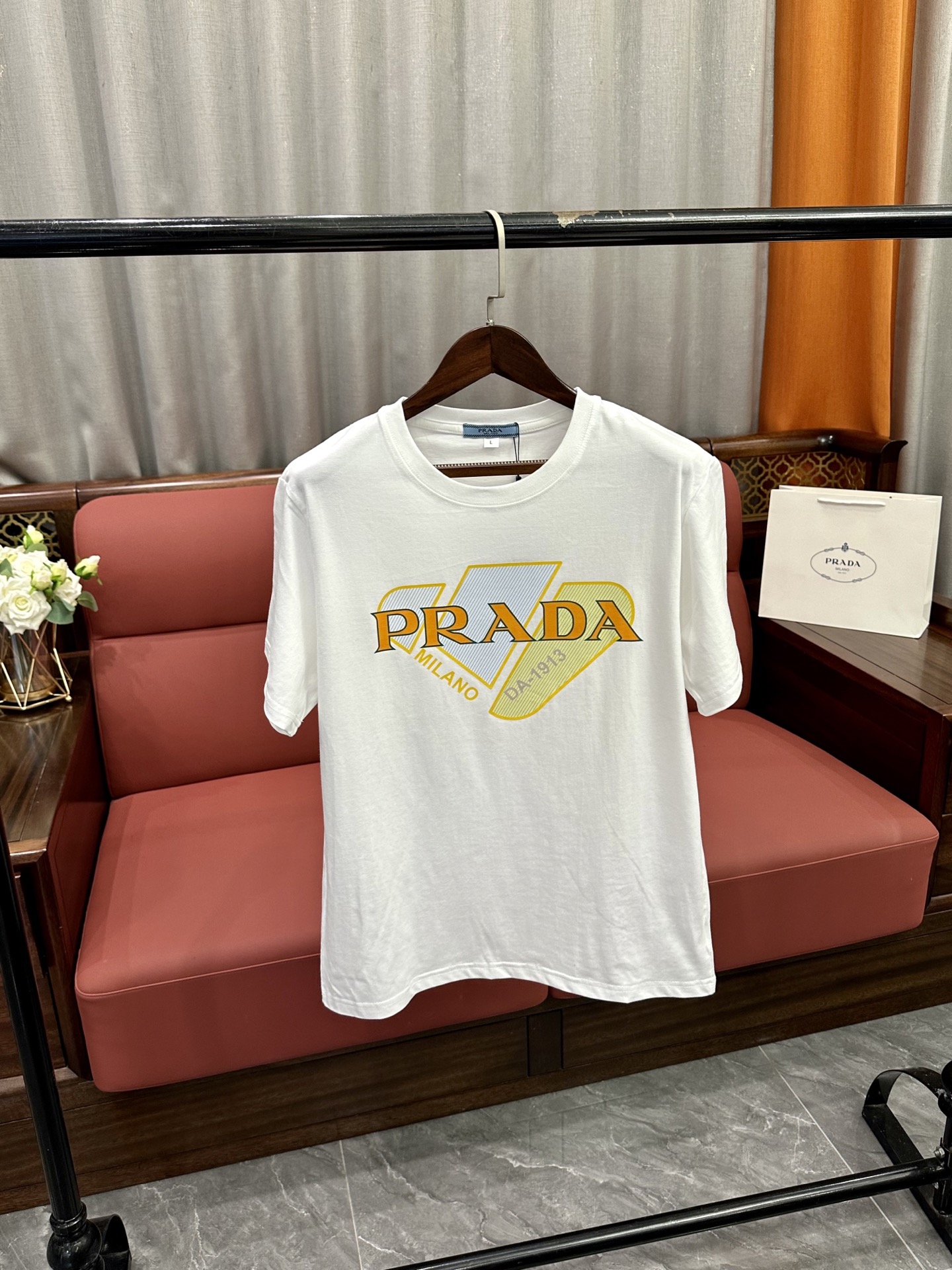 PRADA COATS model 01